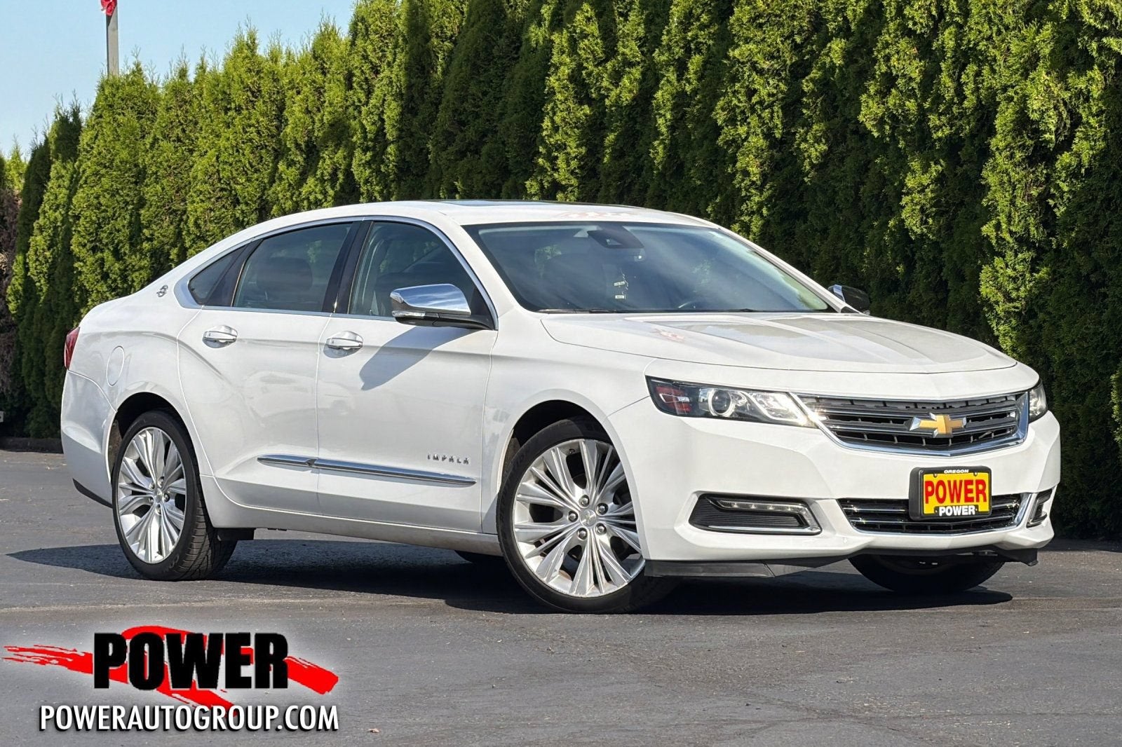 2015 Chevrolet Impala LTZ in Iridescent Pearl Tricoat — front three-quarter view