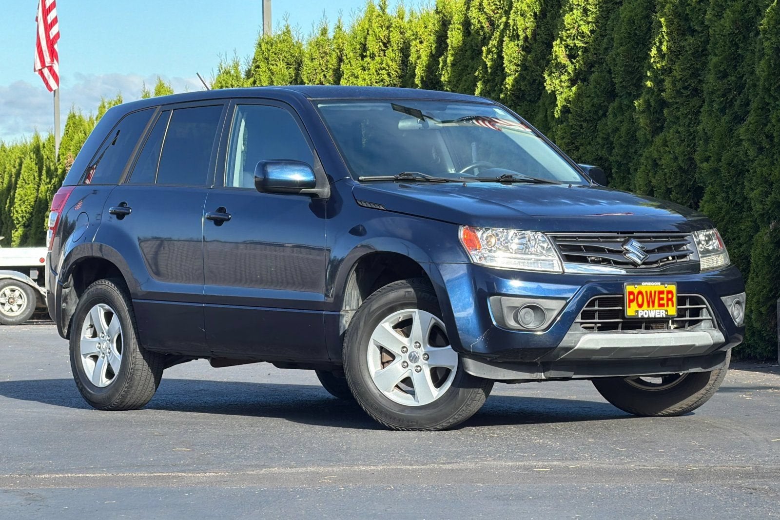 2013 Suzuki Grand Vitara — side profile view