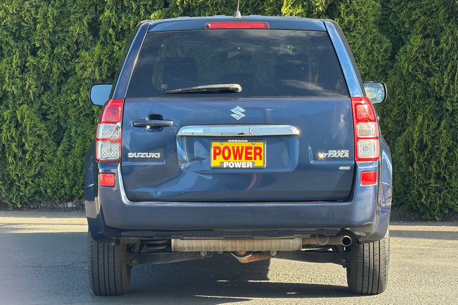 2013 Suzuki Grand Vitara — detail view