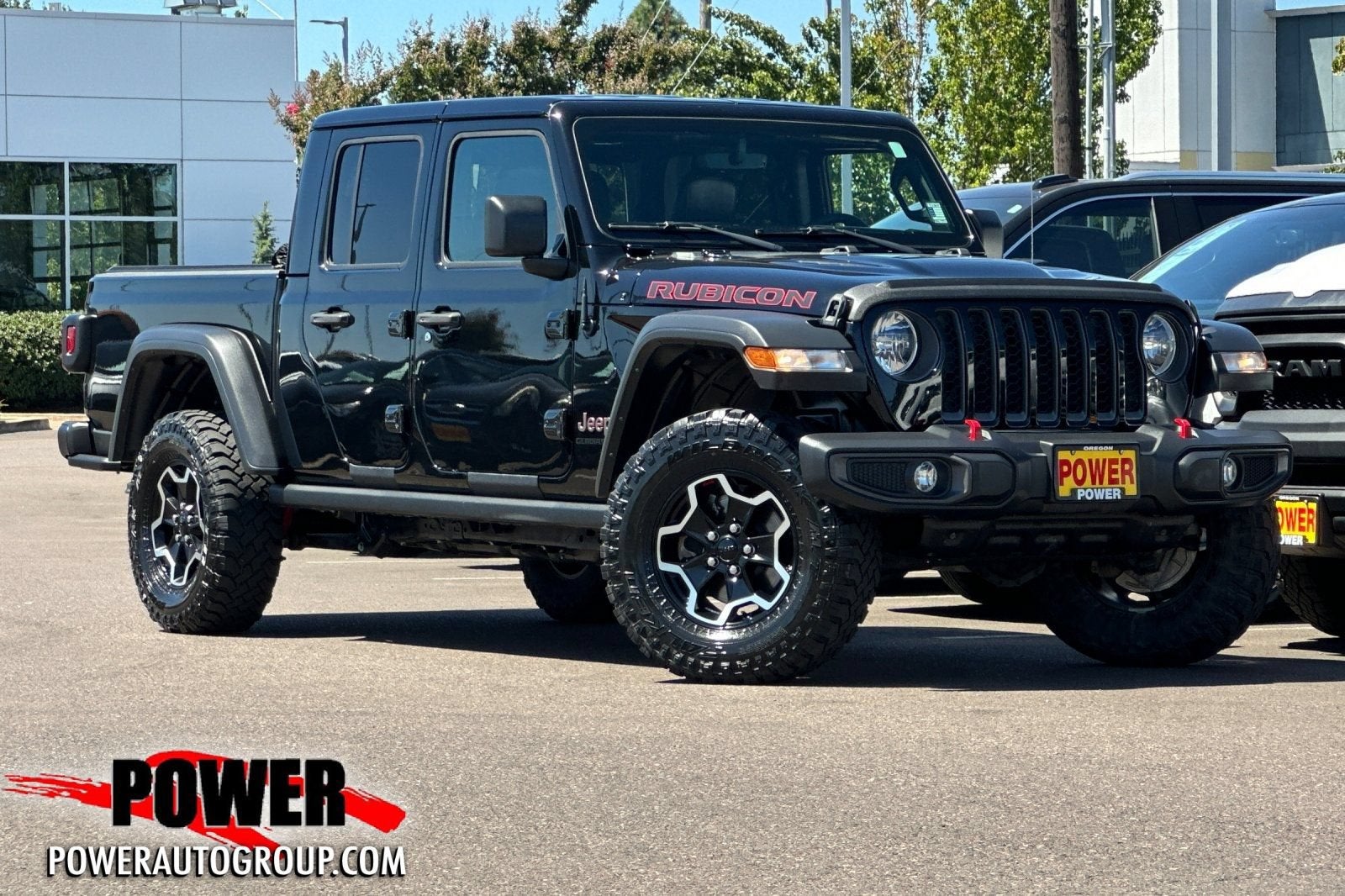 2023 Jeep Gladiator Rubicon in Black — front three-quarter view