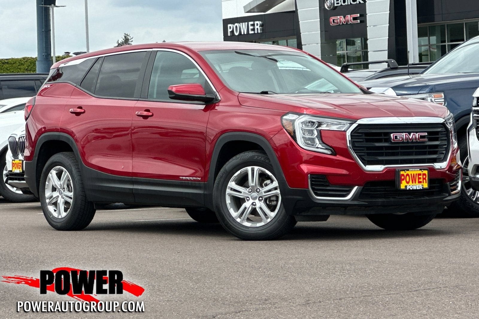 2022 GMC Terrain SLE in Cayenne Red Tintcoat — front three-quarter view