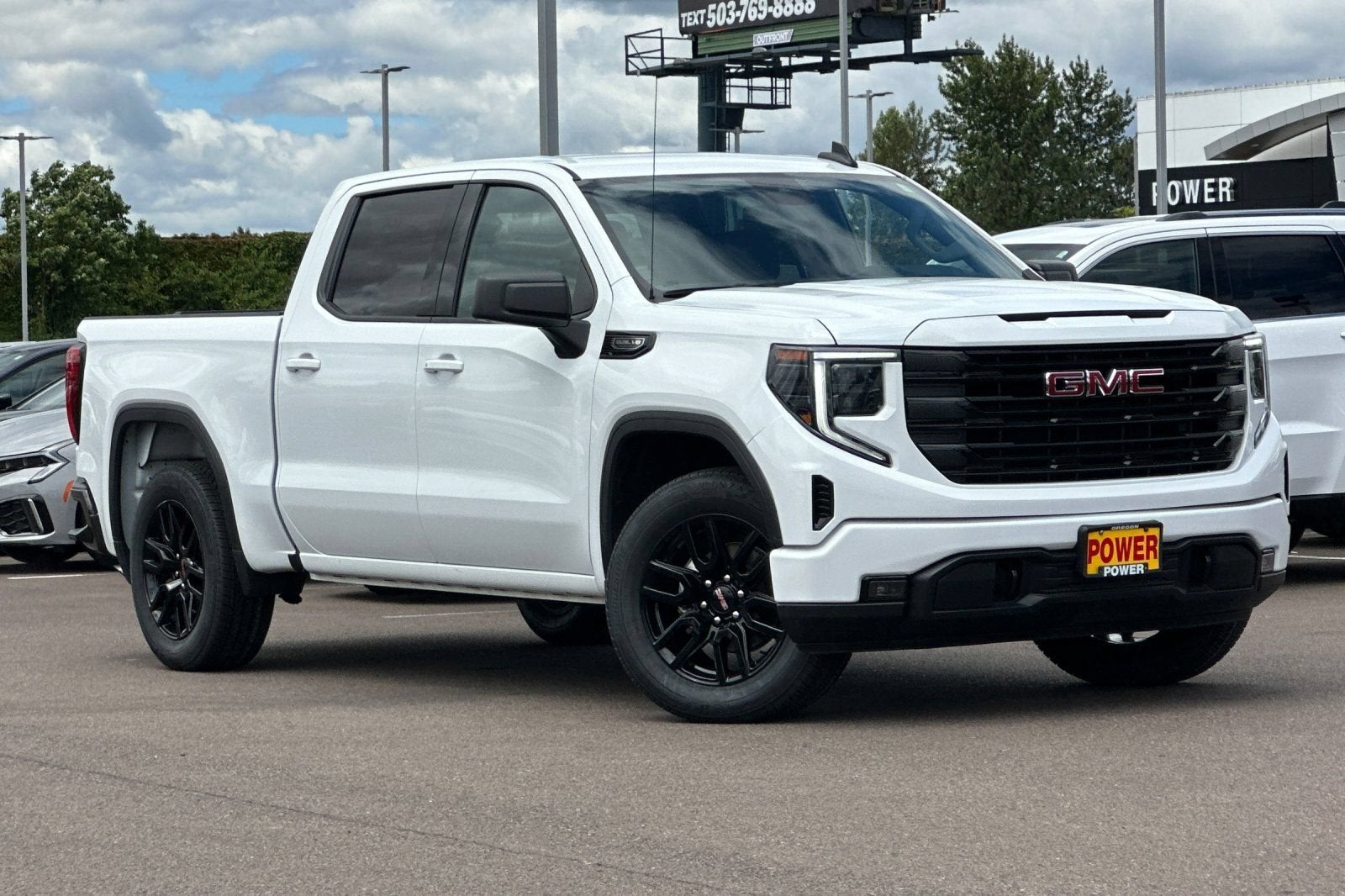 2023 GMC Sierra 1500 — side profile view