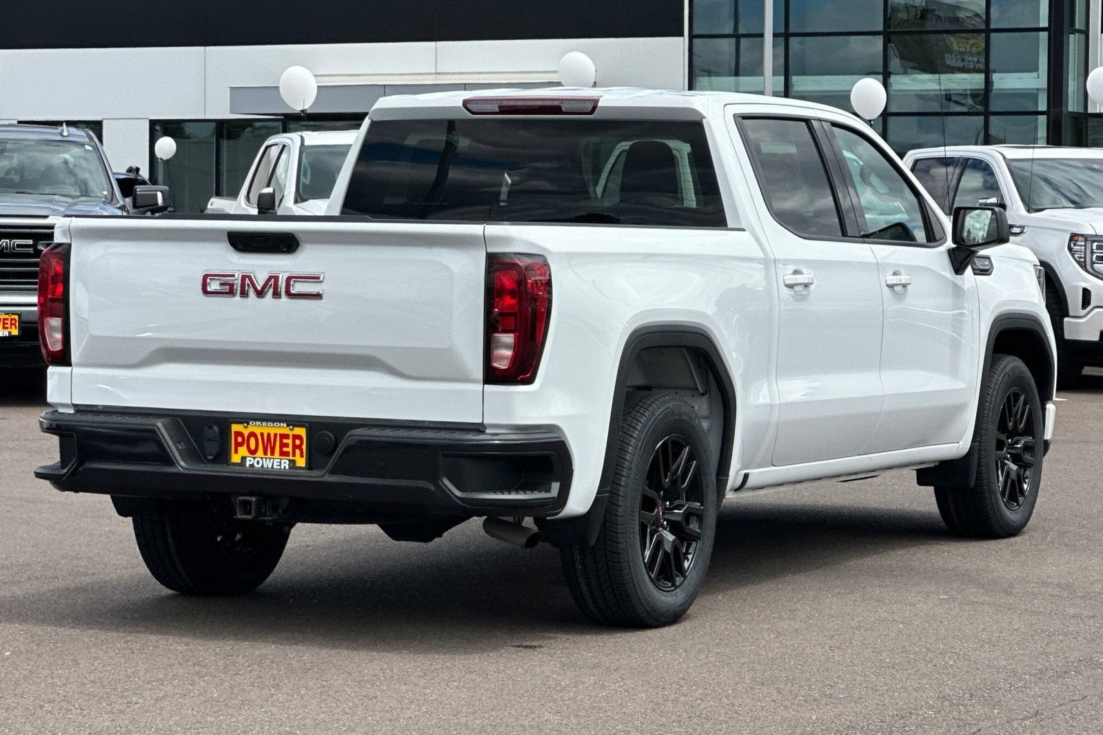 2023 GMC Sierra 1500 — interior view