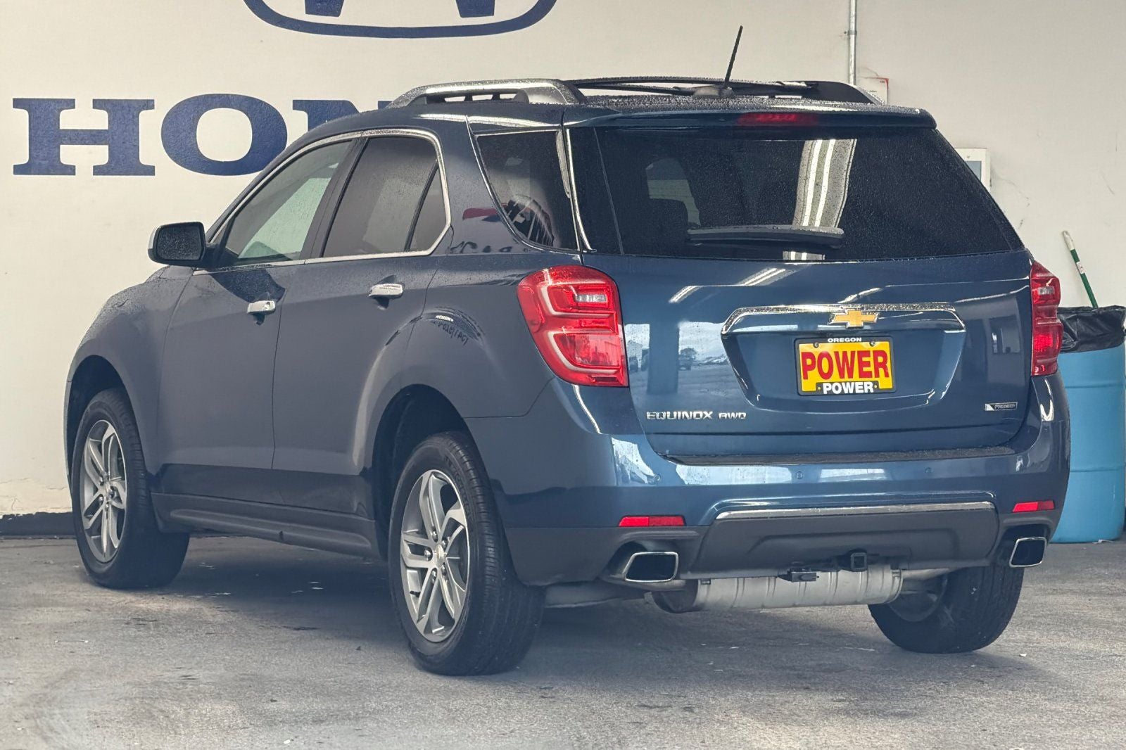 2017 Chevrolet Equinox — detail view