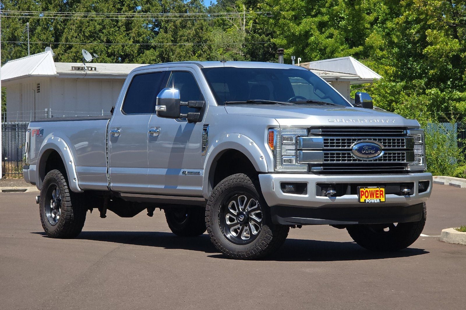 2017 Ford F-350SD — side profile view