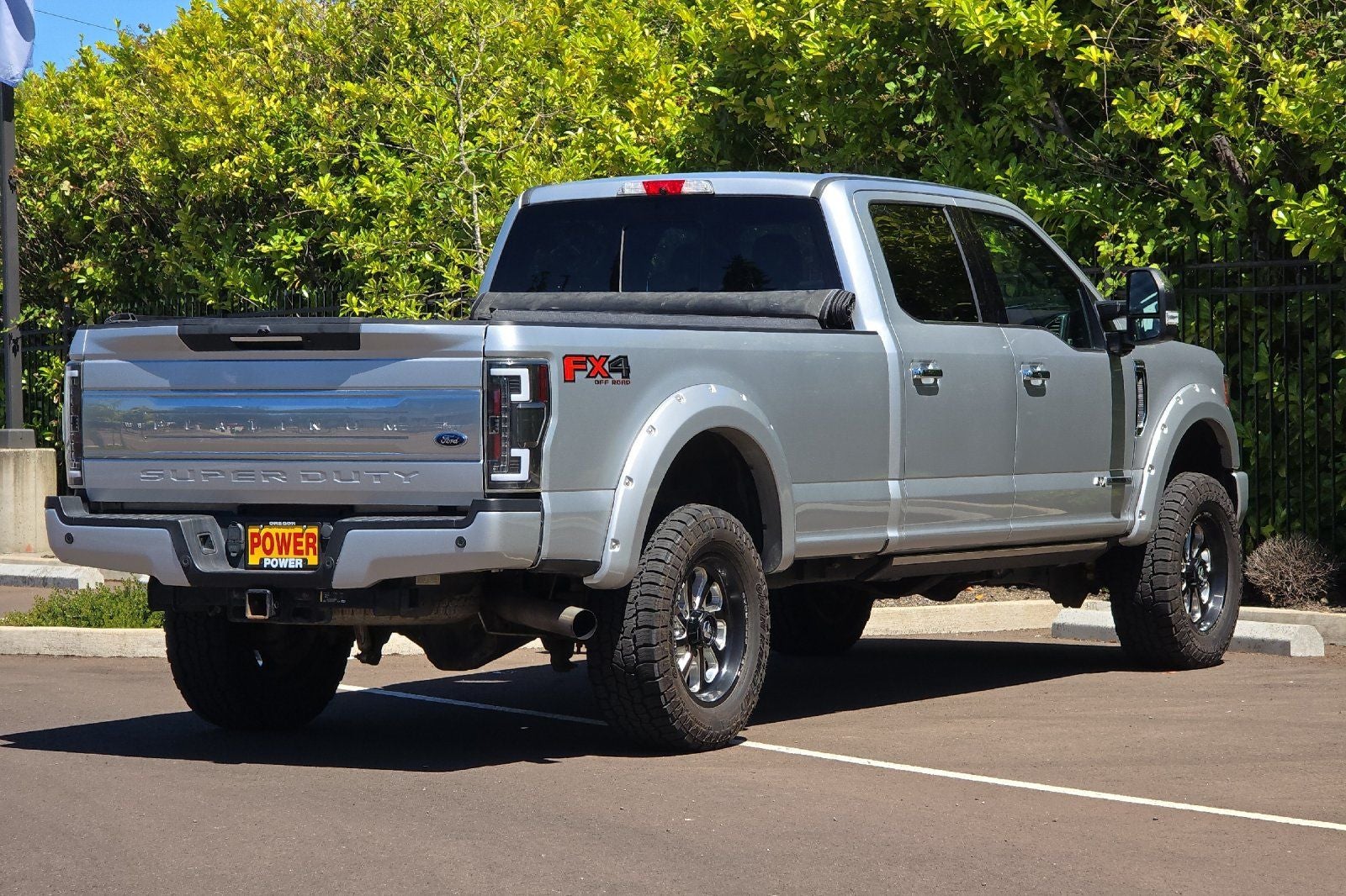 2017 Ford F-350SD — interior view