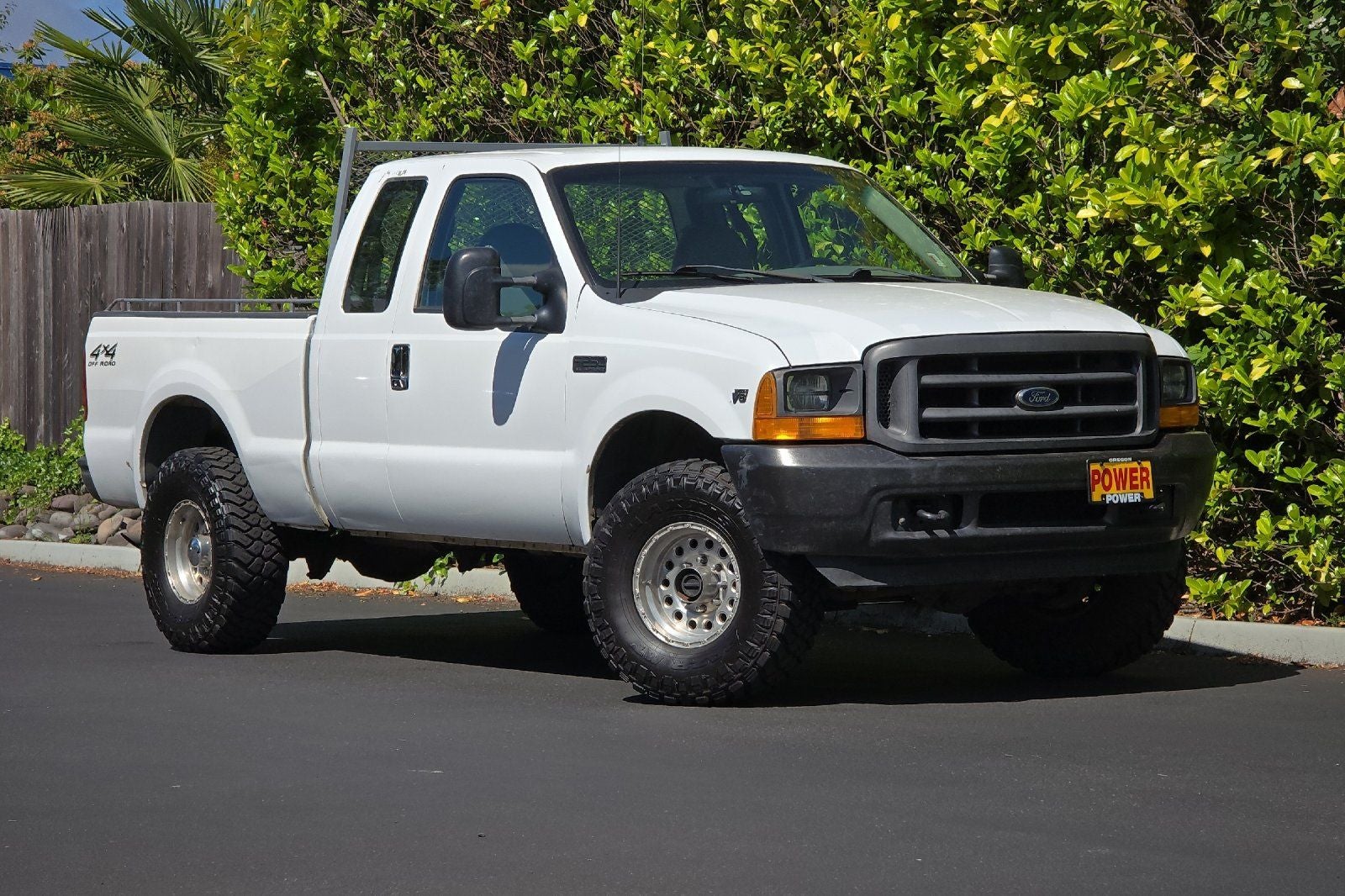 2001 Ford F-250SD — side profile view