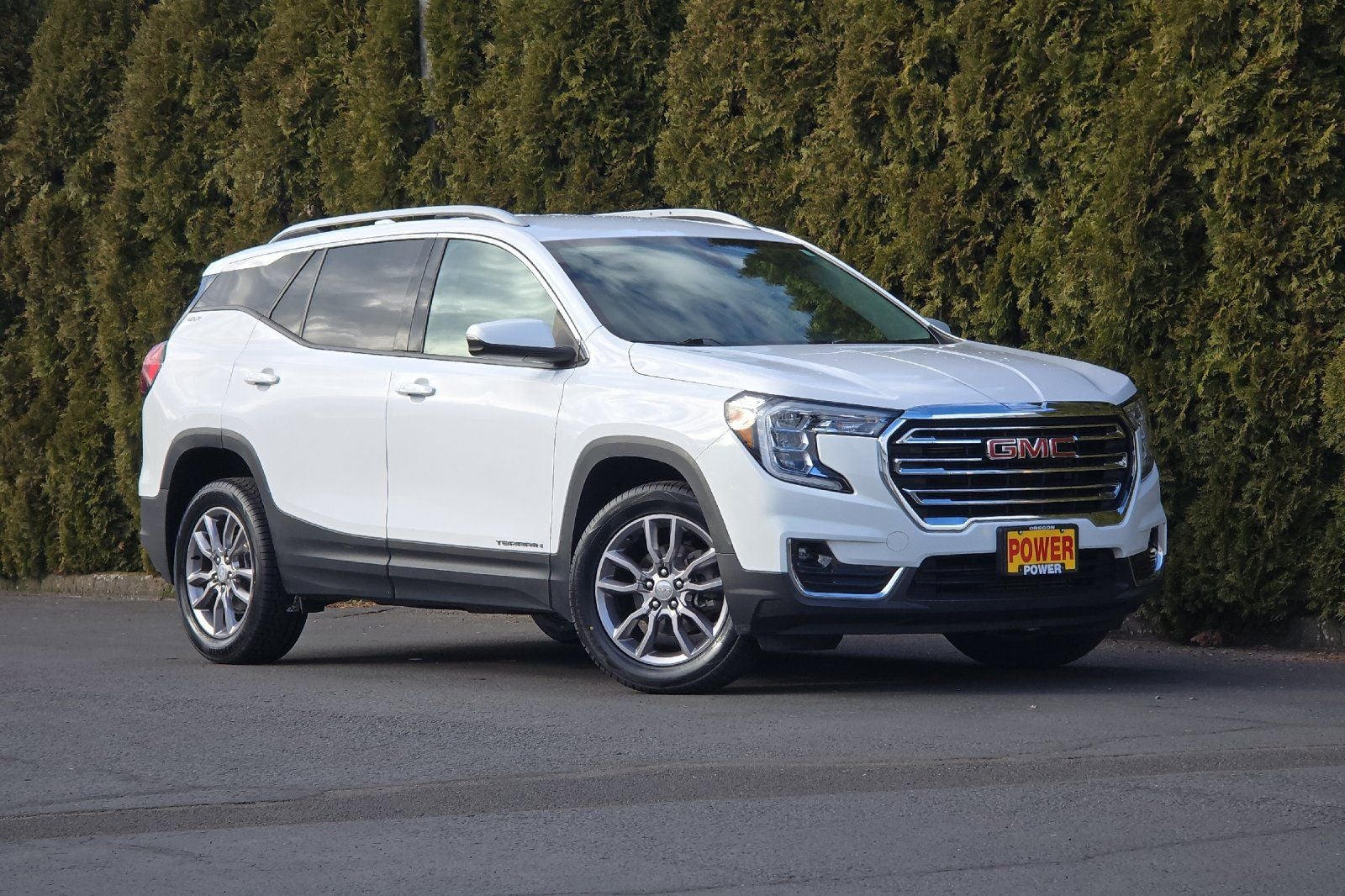 2022 GMC Terrain — side profile view