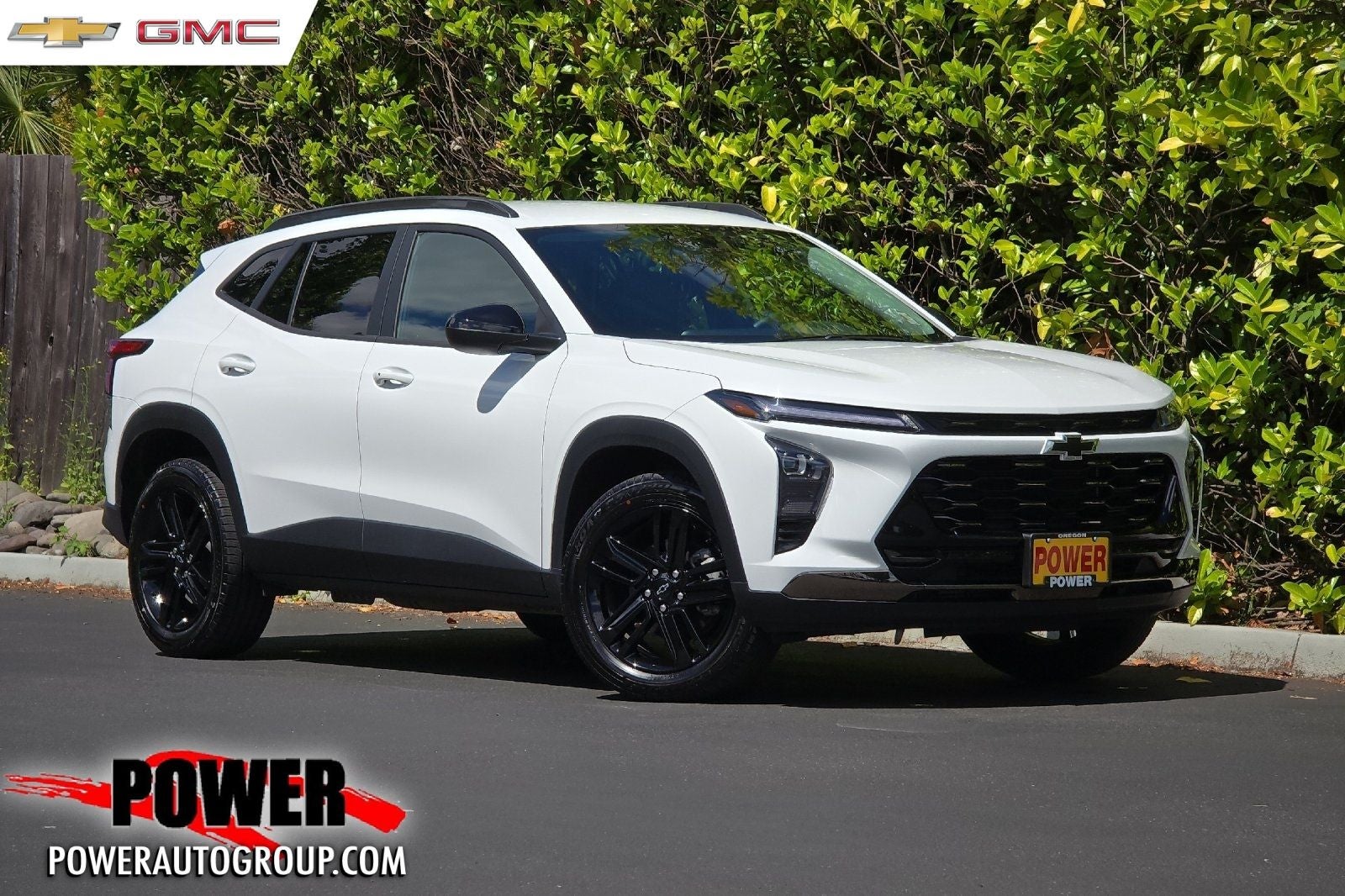 2025 Chevrolet Trax ACTIV in Summit White — front three-quarter view