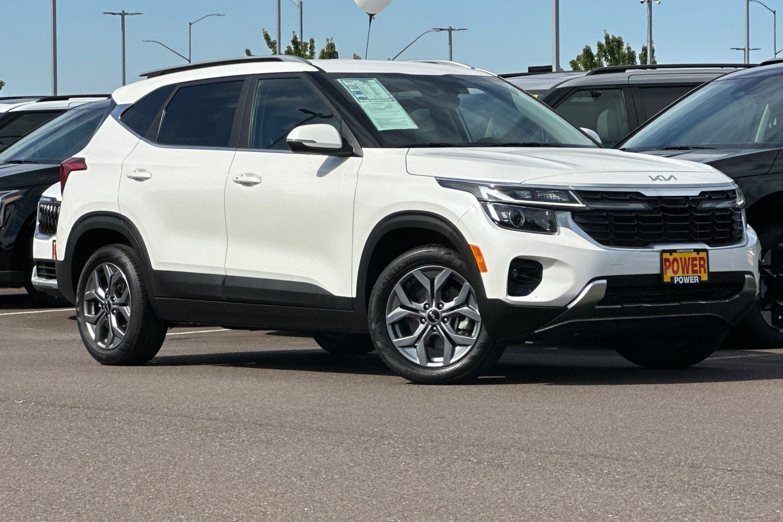 2024 Kia Seltos — side profile view